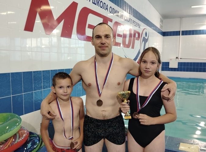 В Михайлове семья сотрудника вневедомственной охраны по Рязанской области стала победителем соревнований "Мама, папа, я - спортивная семья"