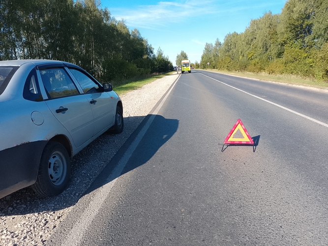 Сотрудники Росгвардии оказали помощь пострадавшему в ДТП мотоциклисту 