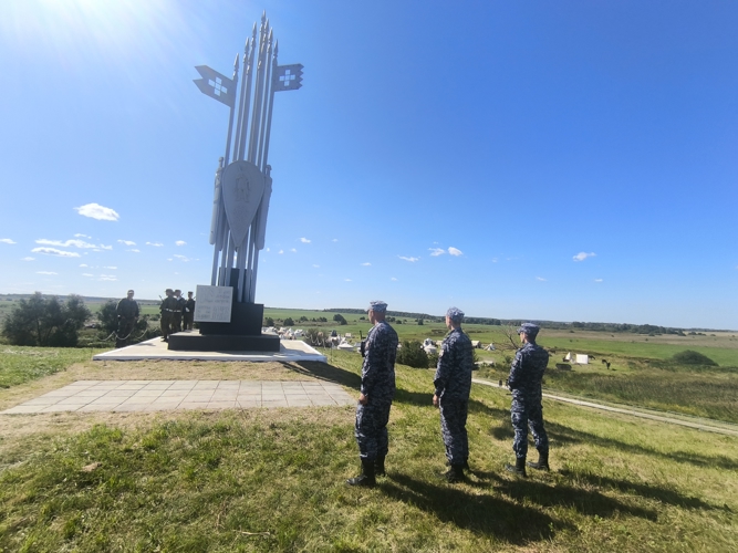 Сотрудники вневедомственной охраны Росгвардии обеспечили правопорядок и соблюдение безопасности посетителей и организаторов военно-историчекого фестиваля «Битва на воже»